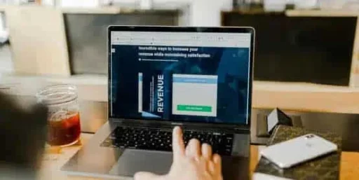 person working on their telehealth ppc campaign