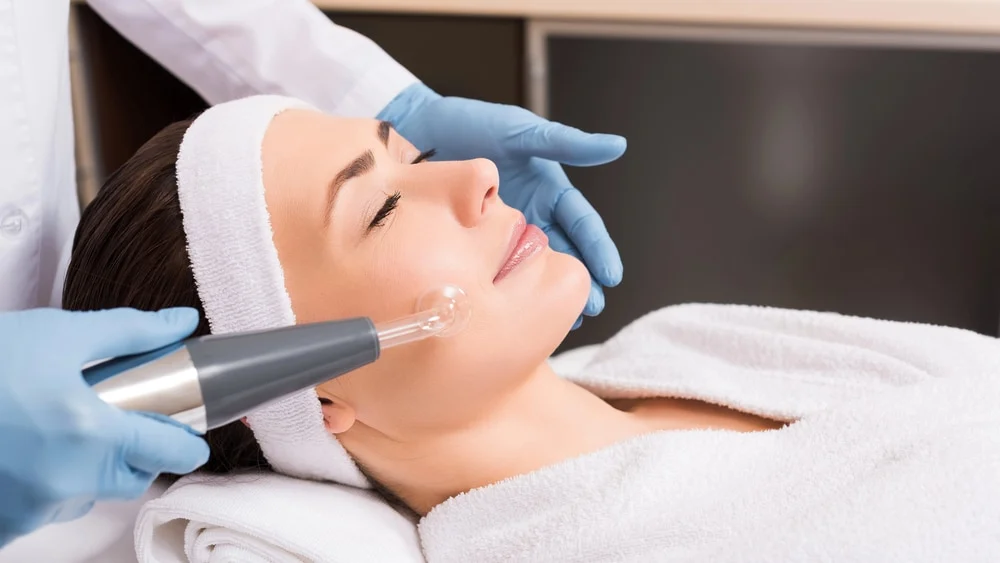 a-woman-receiving-treatment-at-a-medical-spa-because-marketing-for-private-practice-medspas-works-when-done-right