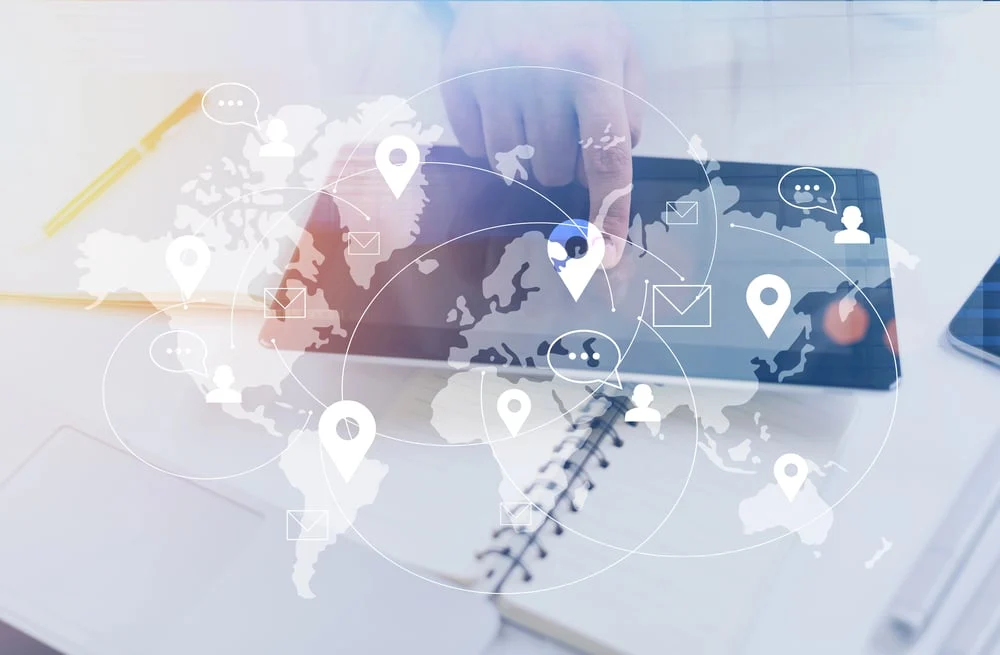 what is the difference between a multi-location company and a franchise?